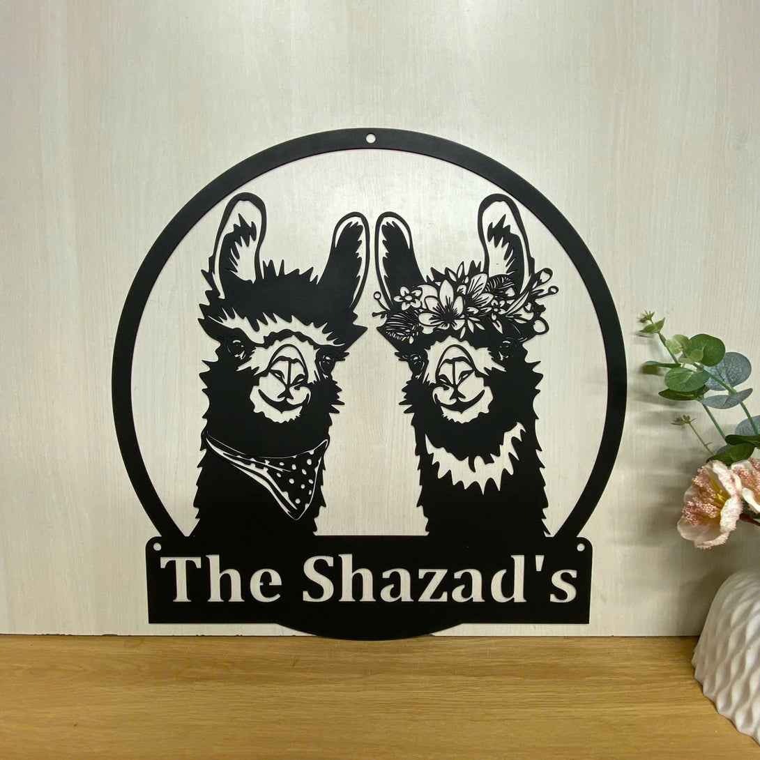 Custom Name Couple Alpaca Metal Wall Art, Personalized Couple Llama Metal Farm Sign, Funny Llama Alpaca Farmhouse Metal Wall Sign Decor