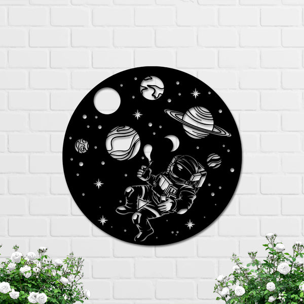 Astronaut And Planets Metal Wall Art, Astronaut Outer Space Galaxy Metal Sign, Astronaut Space-themed Metal Wall Hanging Kids Room Decor