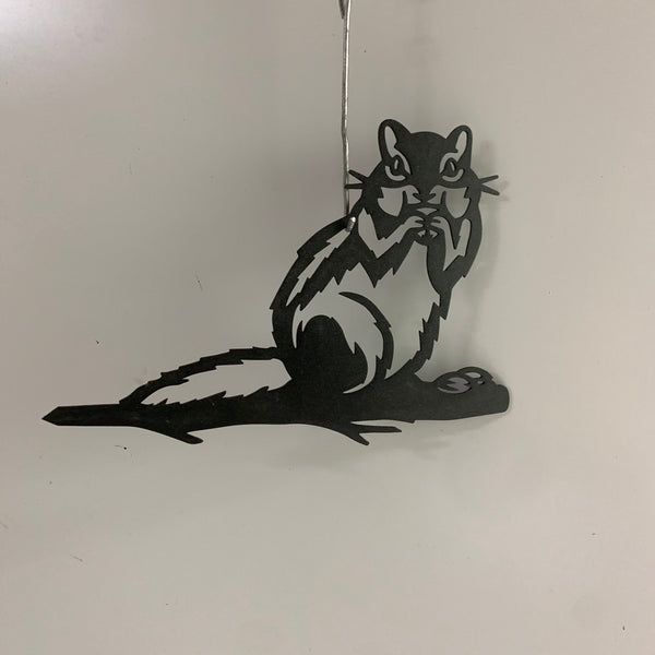 Squirrel On Branch Metal Tree Stake, Funny Squirrel Metal Yard Art, Squirrel Lovers Metal Garden Art, Metal Squirrel Outdoor Tree Hanging Sign