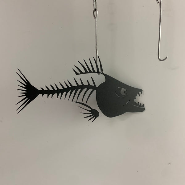 Fish Skeleton Metal Wall Art, Fish Bones Metal Sign Wall Decor, Metal Fish Art Beach Coastal Decor, Fish Bone Lake House Patio Outdoor Metal Sign