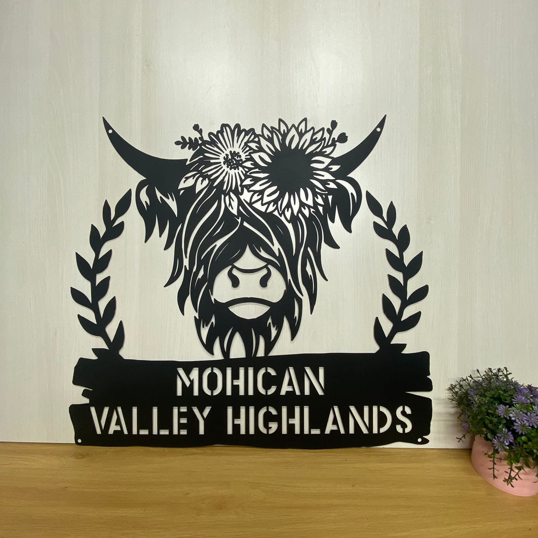 Custom Floral Highland Cow Monogram Metal Wall Art, Personalized Highland Cow Metal Signs, Highland Cow Welcome Sign, Cattle Farm Metal Wall Hanging