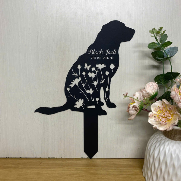Personalized Flat-coated Retriever Memorial Garden Stake, Floral Dog Metal Yard Sign, Pet Loss Remembrance Stake, Loving Memory Dog Metal Grave Marker