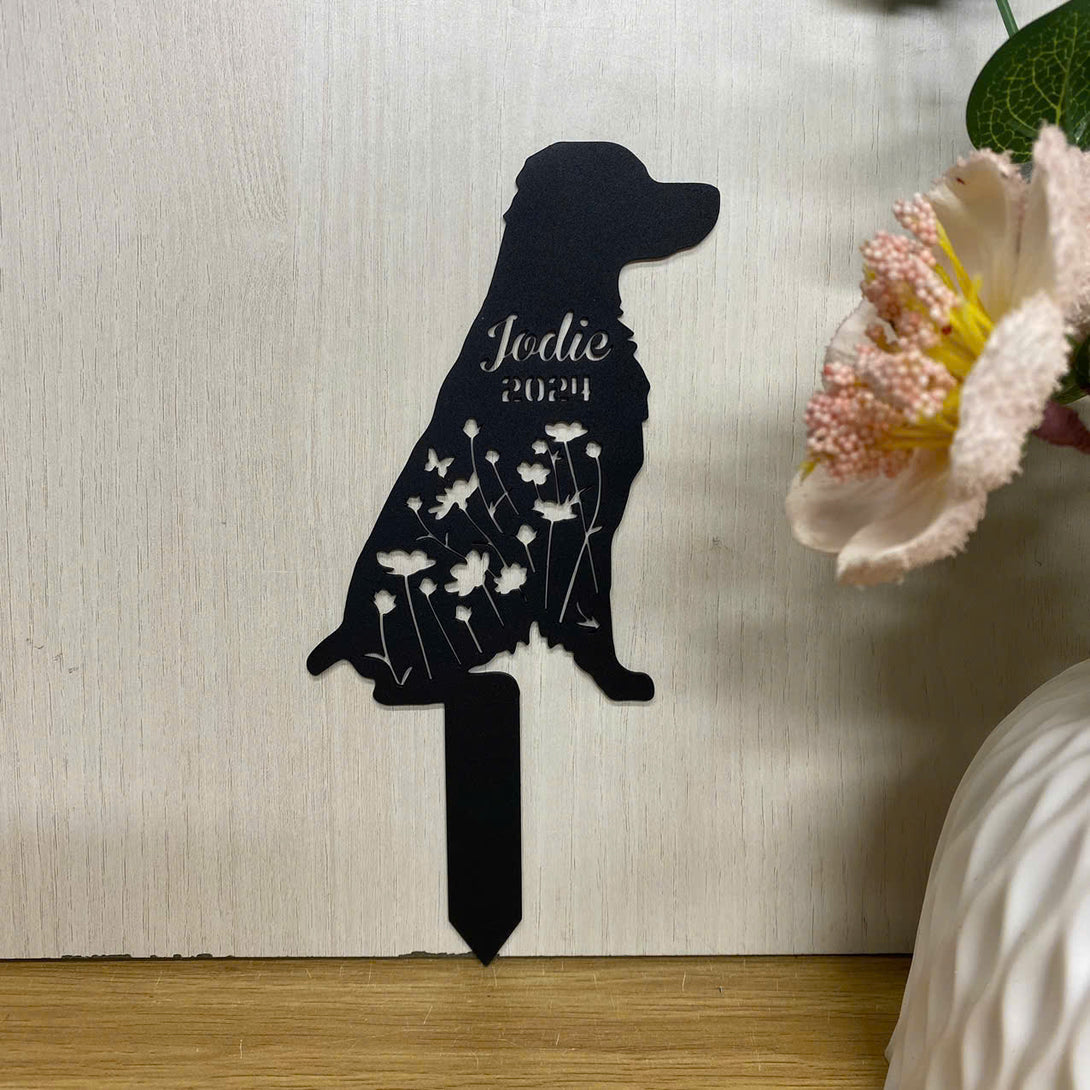Custom Brittany Spaniel Dog Memorial Garden Stake, Loving Memory Dog Metal Grave Marker, Floral Dog Metal Yard Sign, Metal Pet Loss Remembrance Stake