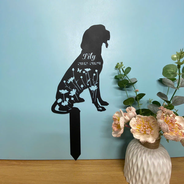 Custom American English Coonhound Memorial Metal Garden Stake, Floral Dog Metal Yard Sign, Custom Dog Loss Metal Grave Marker, Pet Remembrance Stake
