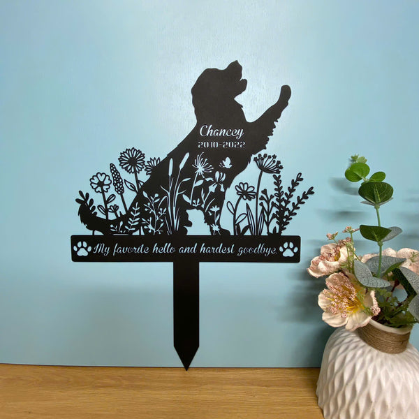 Personalized Floral Golden Retriever Memorial Garden Stake, Pet Loss Remembrance Stake, Loving Memory Of Dog Metal Grave Marker, Dog Metal Yard Sign