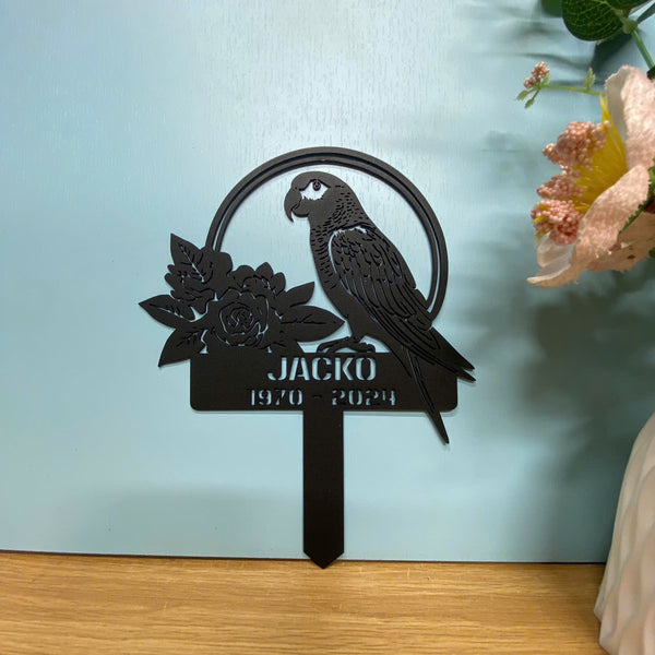 Personalized Parrot Memorial Metal Garden Stake, Custom Metal Parrot Garden Sign, Pet Loss Remembrance Stake, Bird Metal Garden Decor, Sympathy Sign
