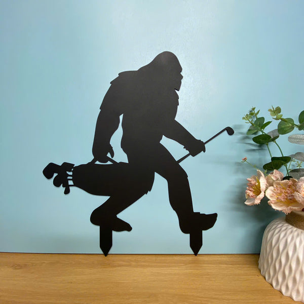 Funny Bigfoot Golfing Garden Metal Stake, Golfing Bigfoot Metal Yard Stake, Metal Sasquatch Bigfoot Yeti Garden Stakes, Bigfoot Metal Yard Sign