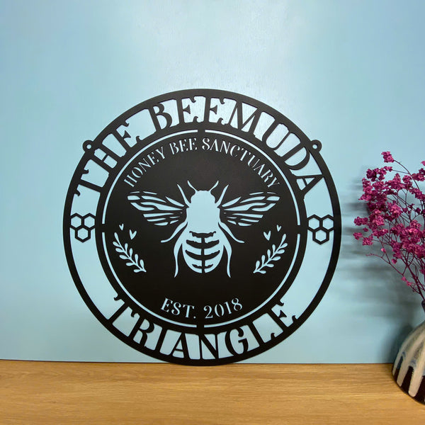 Personalized Name Gardener Bee Keeper Metal Sign, Custom Honey Bee Metal Wall Art, Welcome Family Bee Sign, Bee Hive Metal Sign Garden Decor